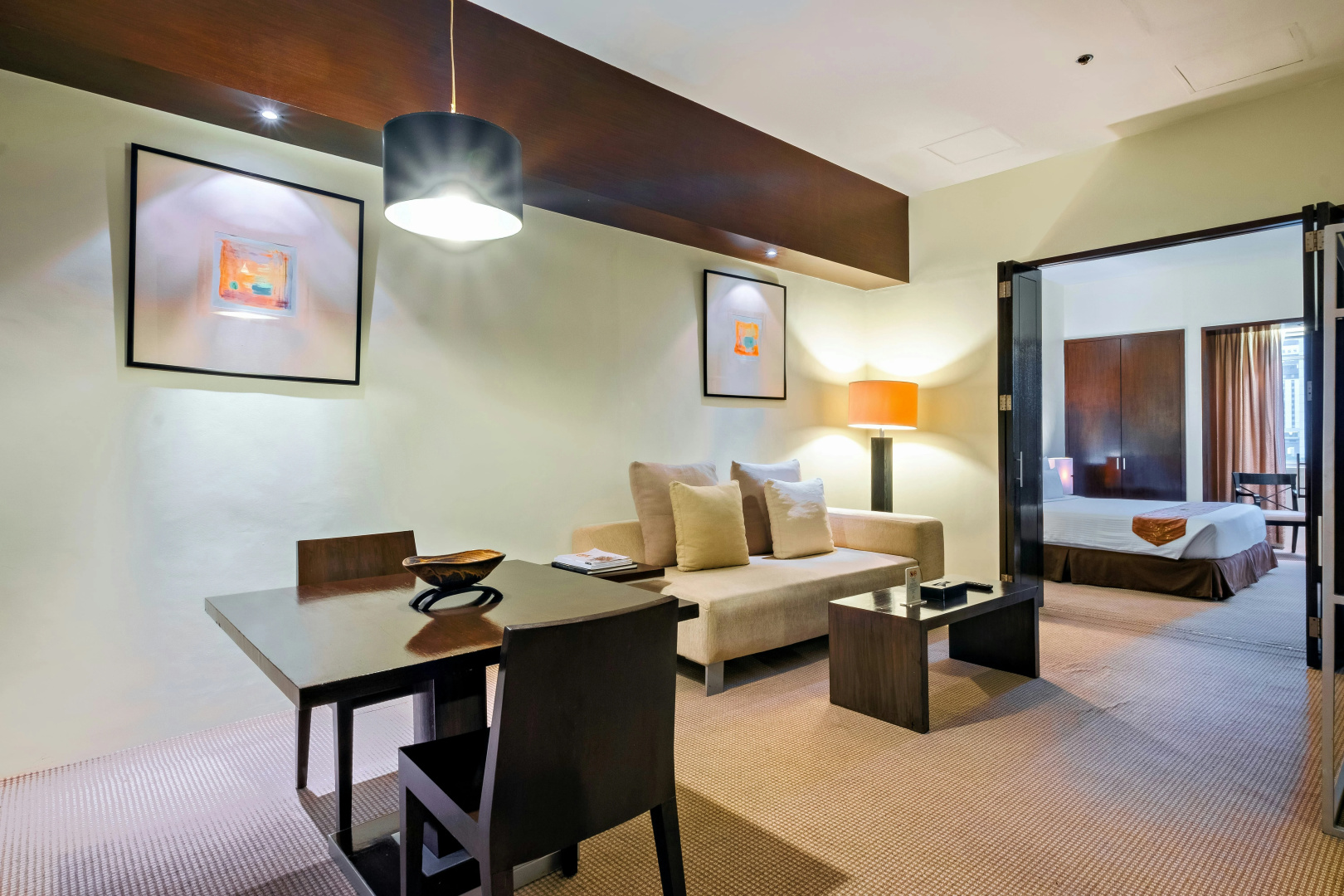 Photo - Waterfront Cebu City Hotel & Casino