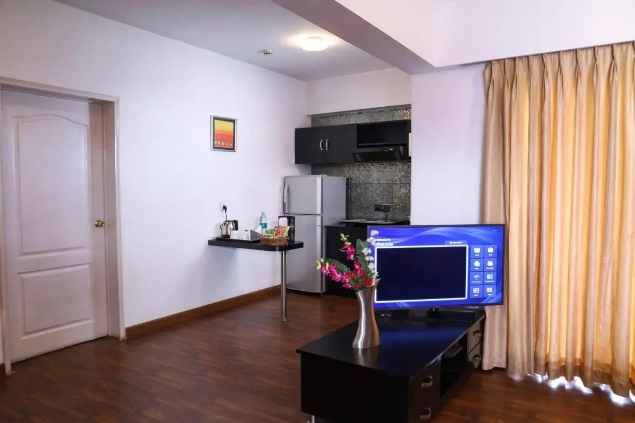 Photo - Royal Orchid Golden Suites Pune