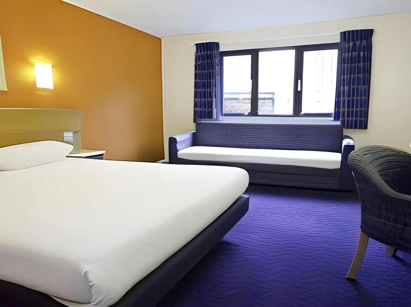 Photo - Guilford House Hotel