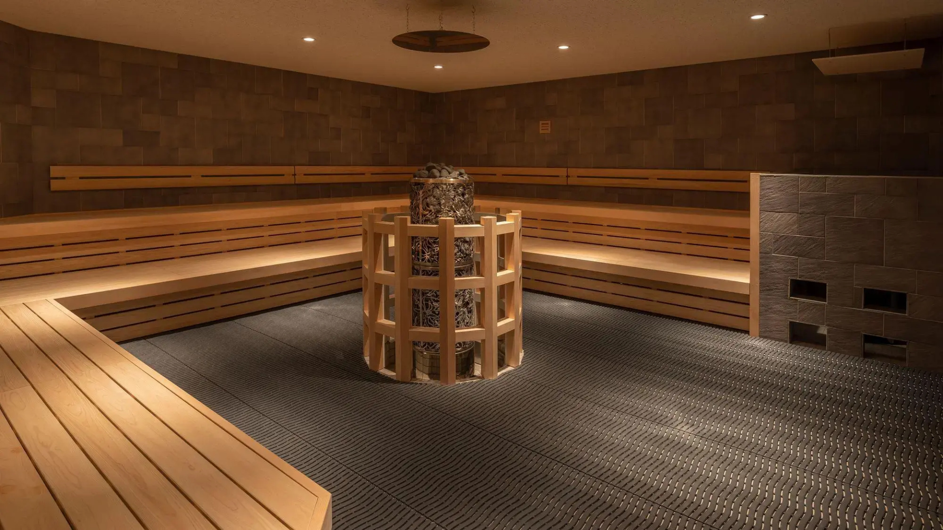 Photo - Nara Royal Hotel