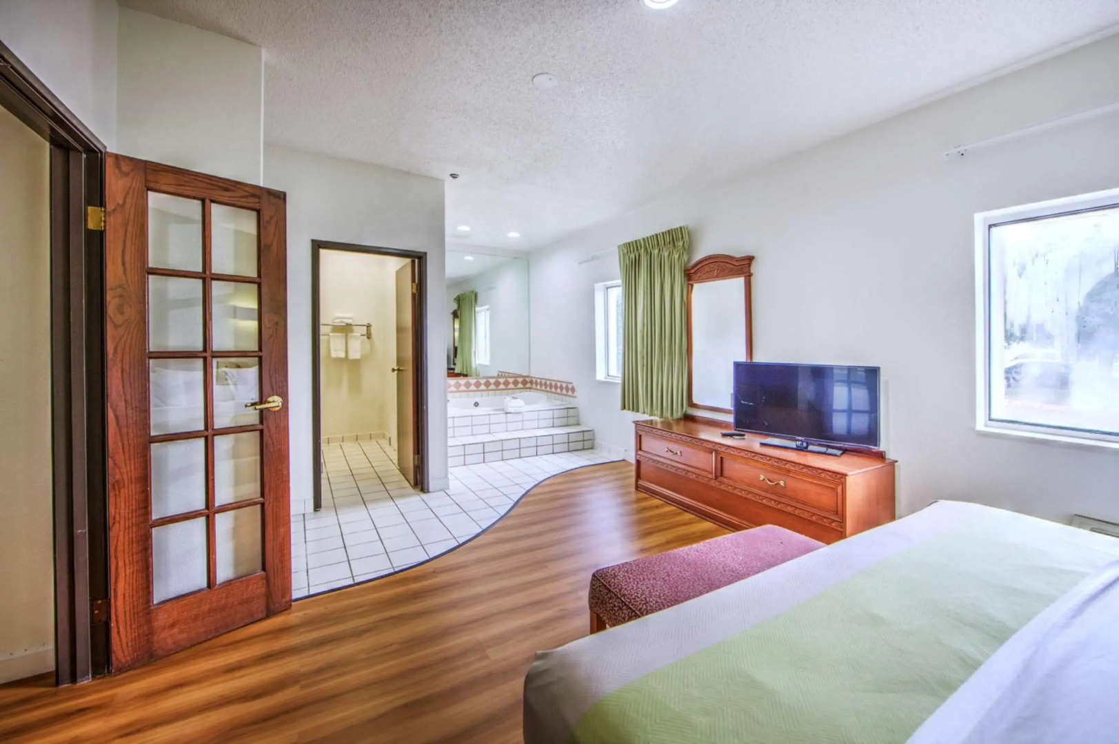 Photo - Motel 6-Dallas, TX - Northwest