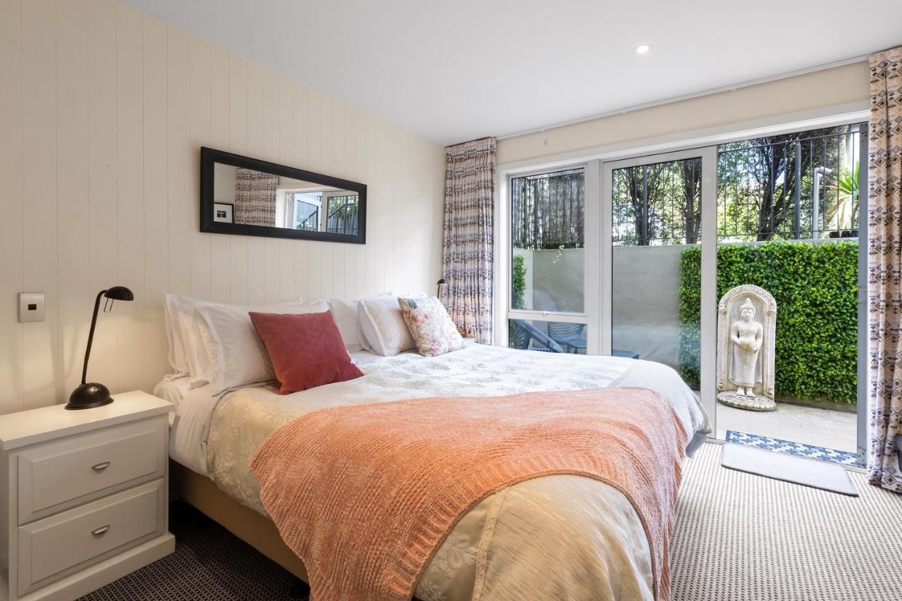 Photo - Queenstown House