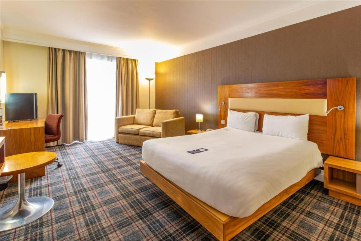 Photo - Bromsgrove Hotel