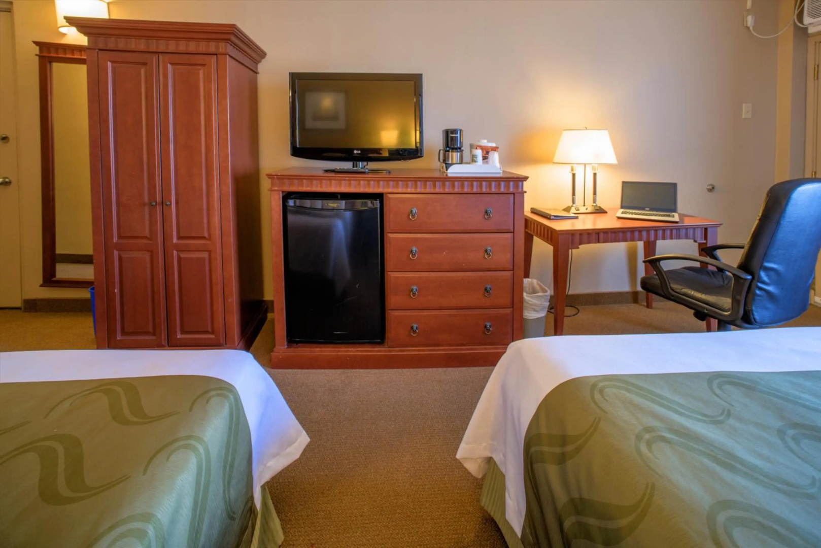 Foto - Quality Inn & Suites P.E. Trudeau Airport