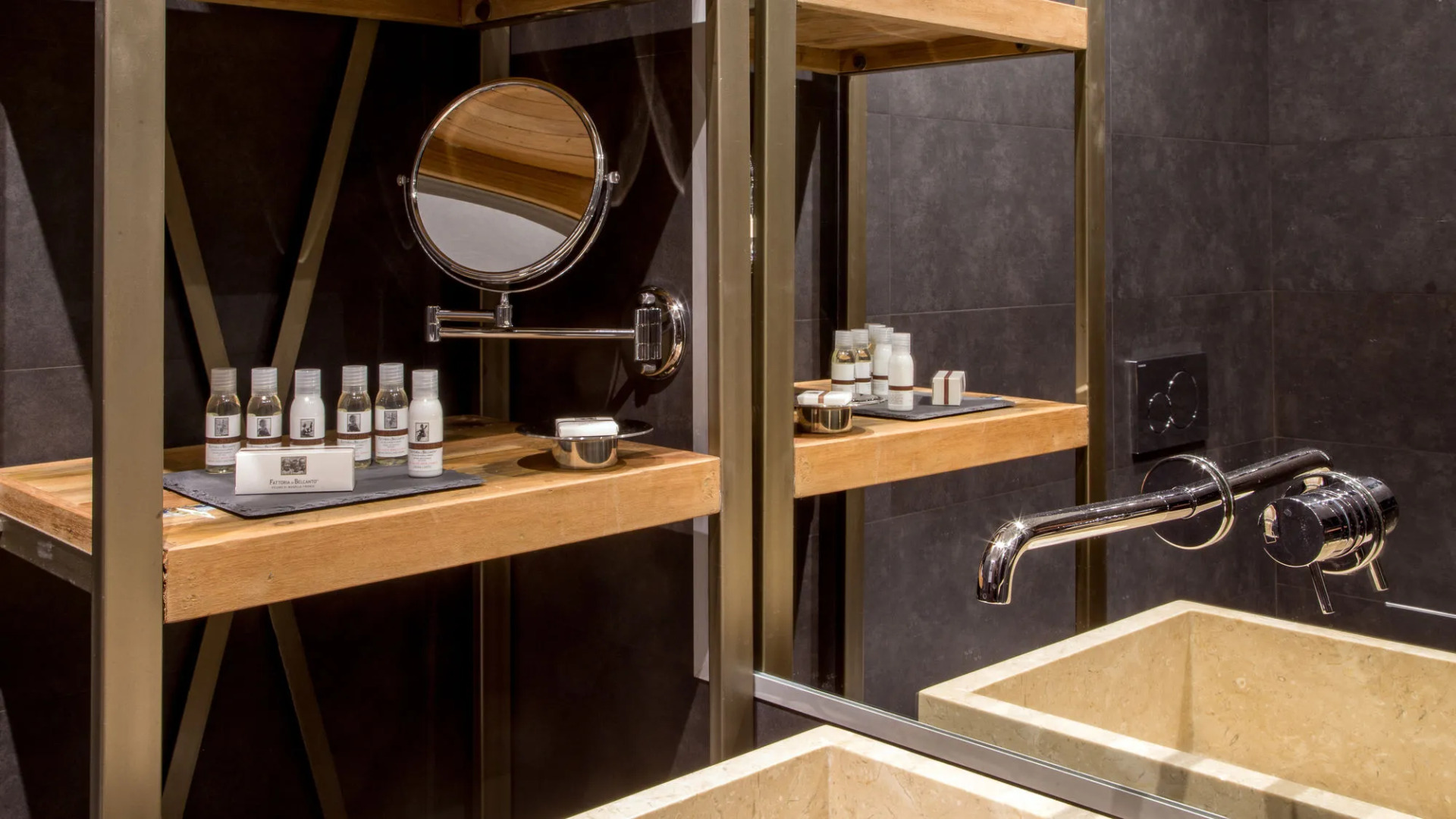 Photo - QT Suites Roma