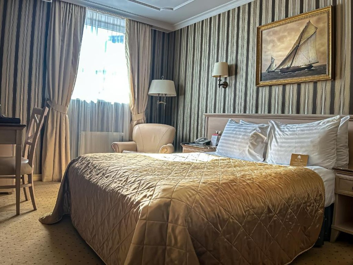 Foto - IMPERIAL Hotel & Restaurant