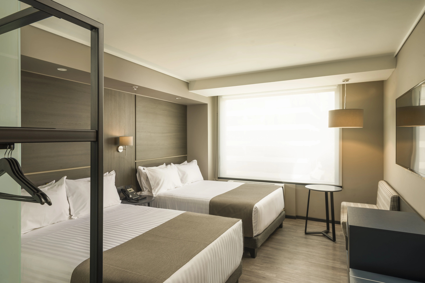 Foto - Ola Santiago Providencia, Tapestry Collection by Hilton
