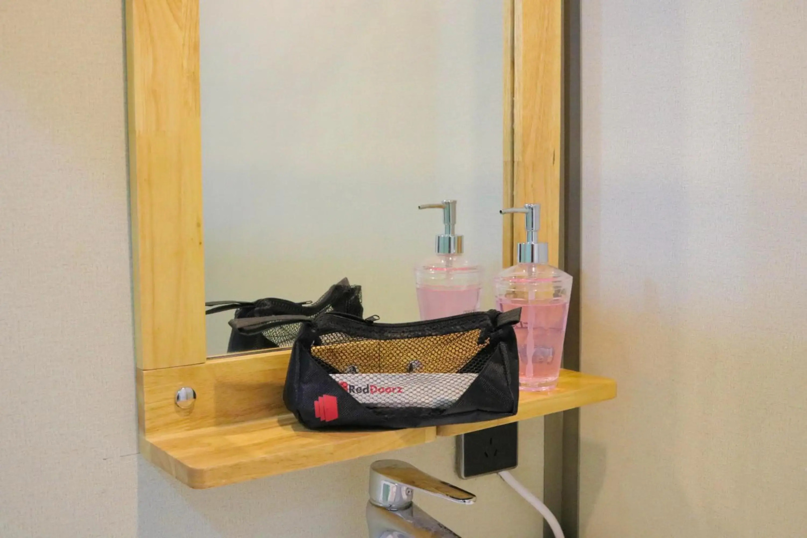 Foto - RedDoorz Plus @ AS Fortuna Cebu