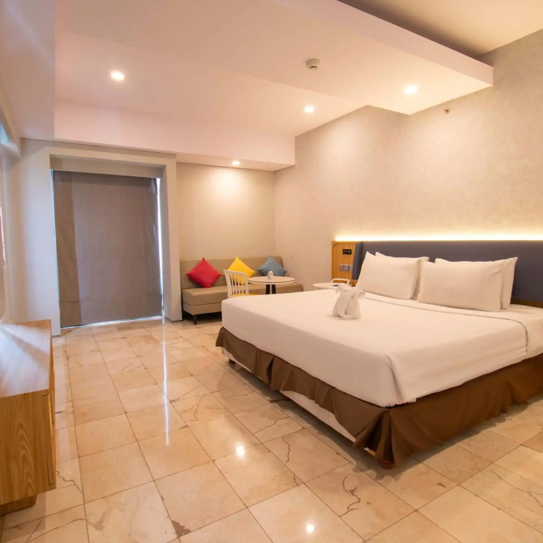 Photo - Koa D Surfer Hotel