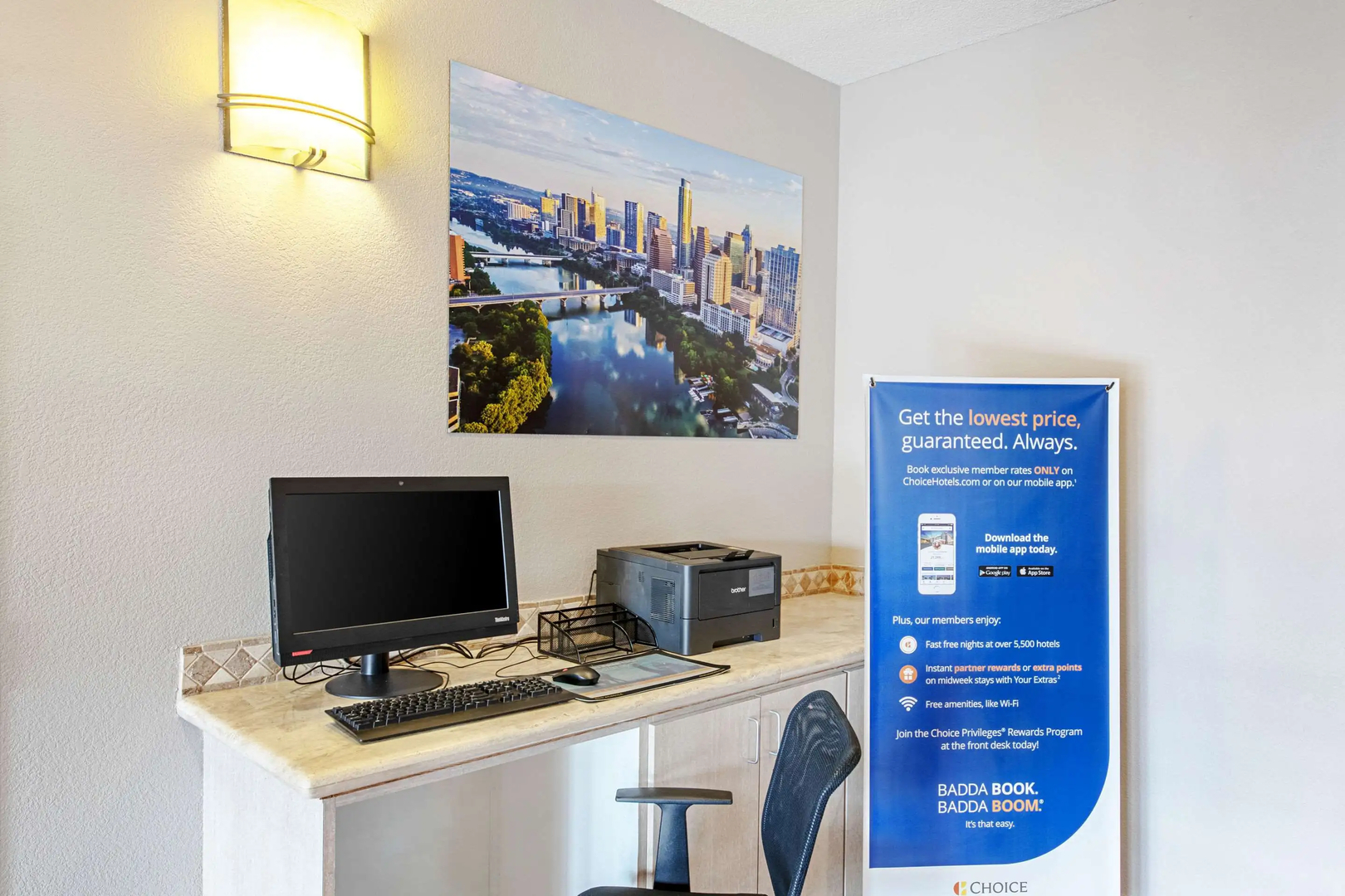 Photo - Quality Suites Austin South Street Elmo District