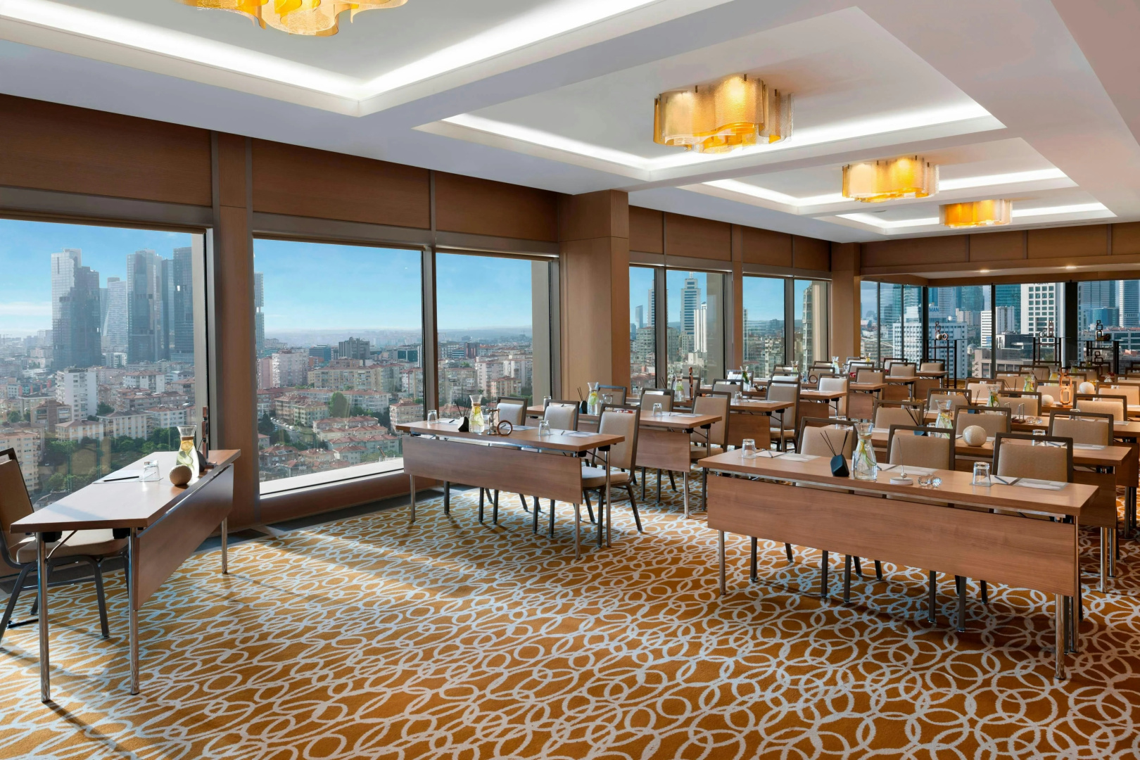 Foto - Renaissance Istanbul Polat Bosphorus Hotel