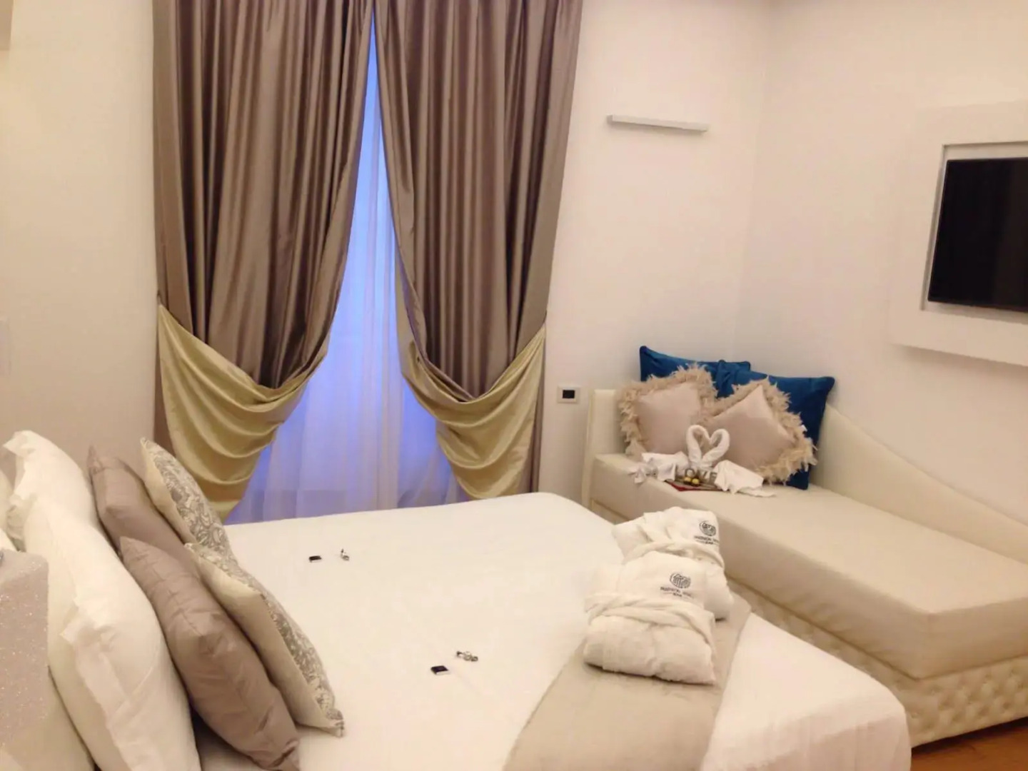 Photo - Vatican Style