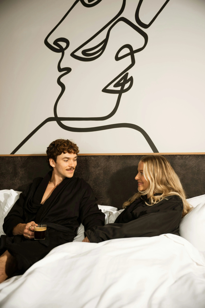 Photo - Renaissance Montreal Downtown Hotel