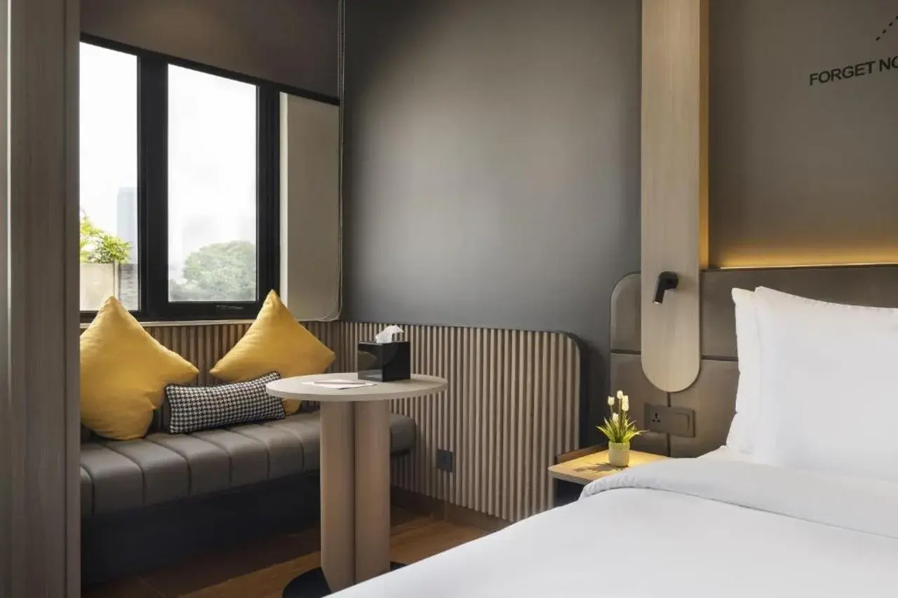 Foto - ROOMS INC Sudirman Jakarta