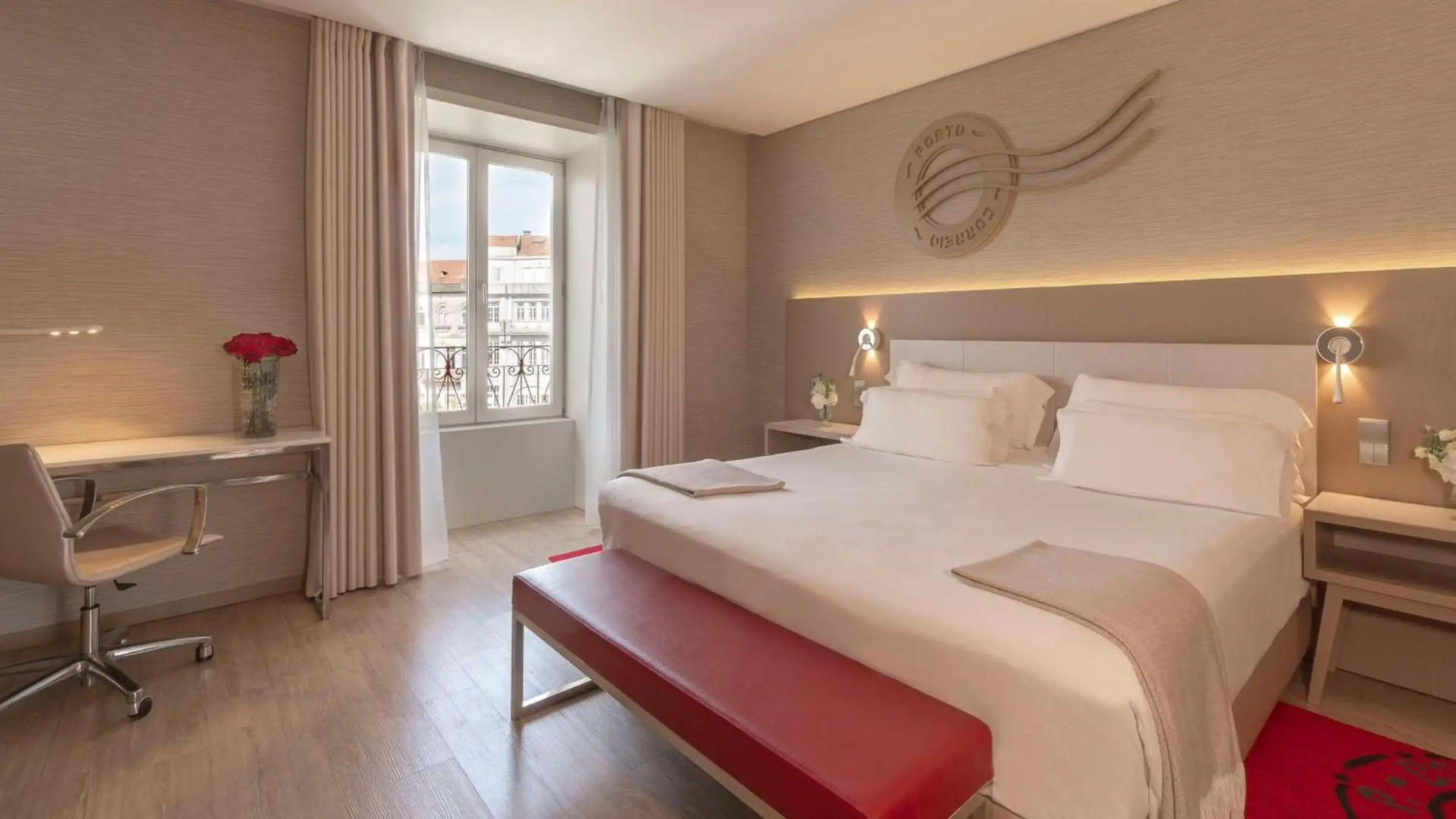 Photo - NH Collection Porto Batalha