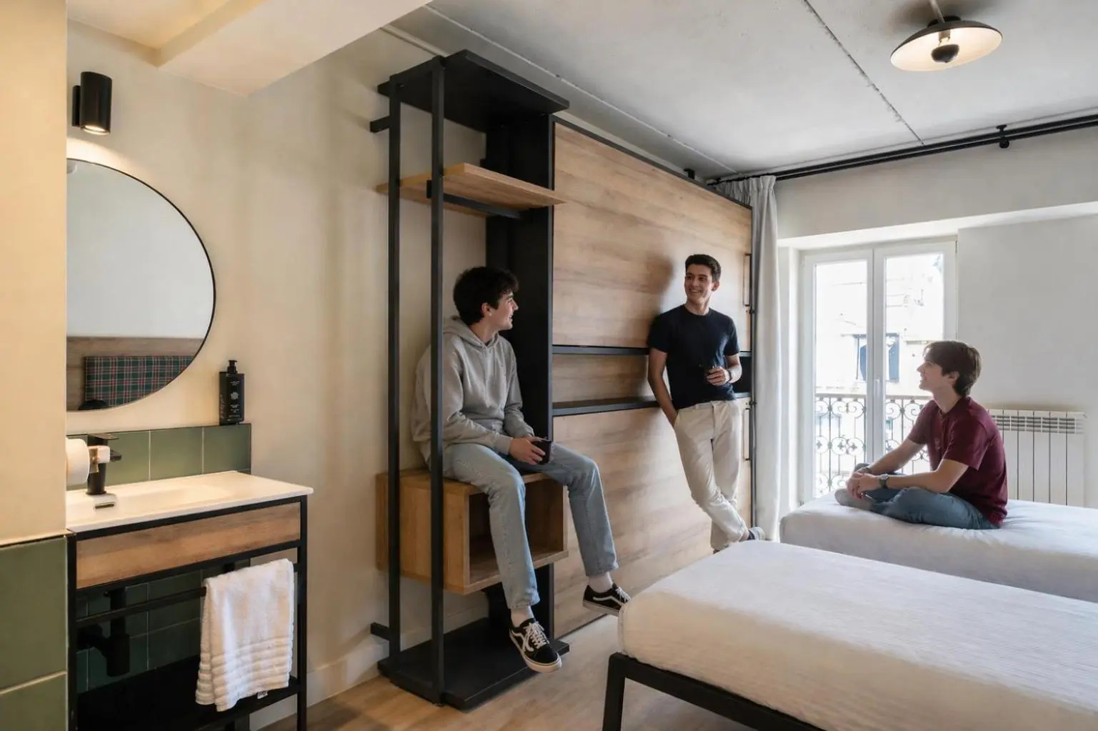 Photo - LATROUPE Grand Place Hostel