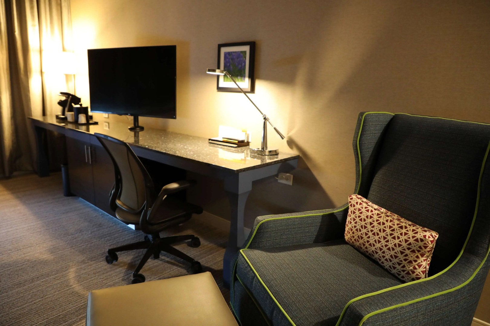 Photo - Hilton Garden Inn Austin Airport
