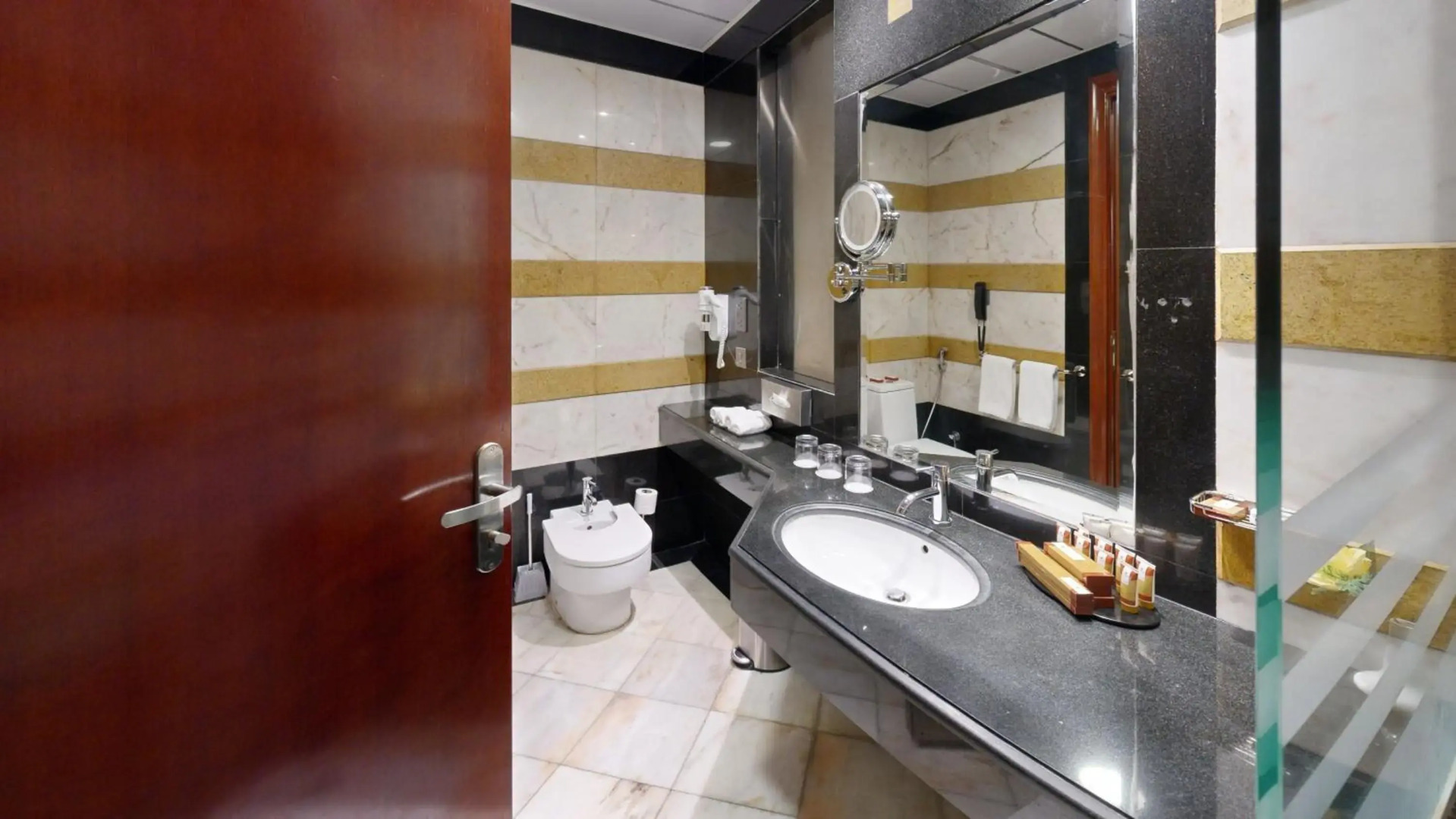 Foto - Al Muna Kareem Hotel- EX LEADER