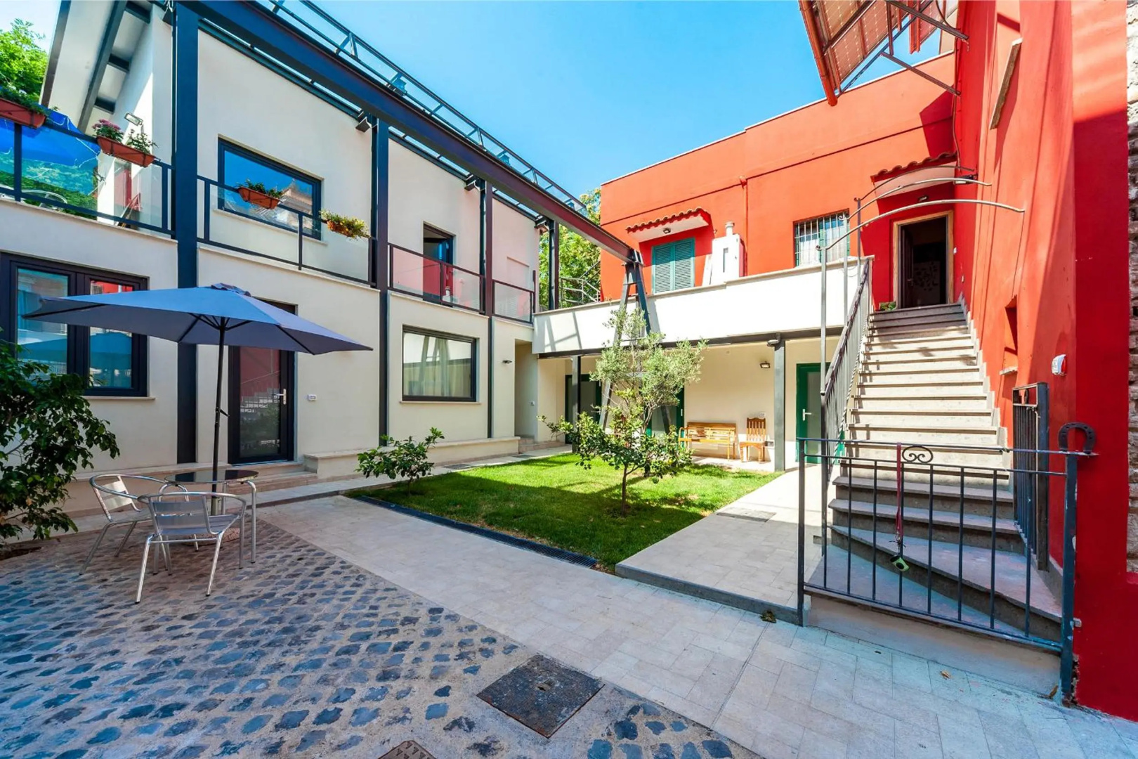 Photo - Il Giardino Dellargano Rosso
