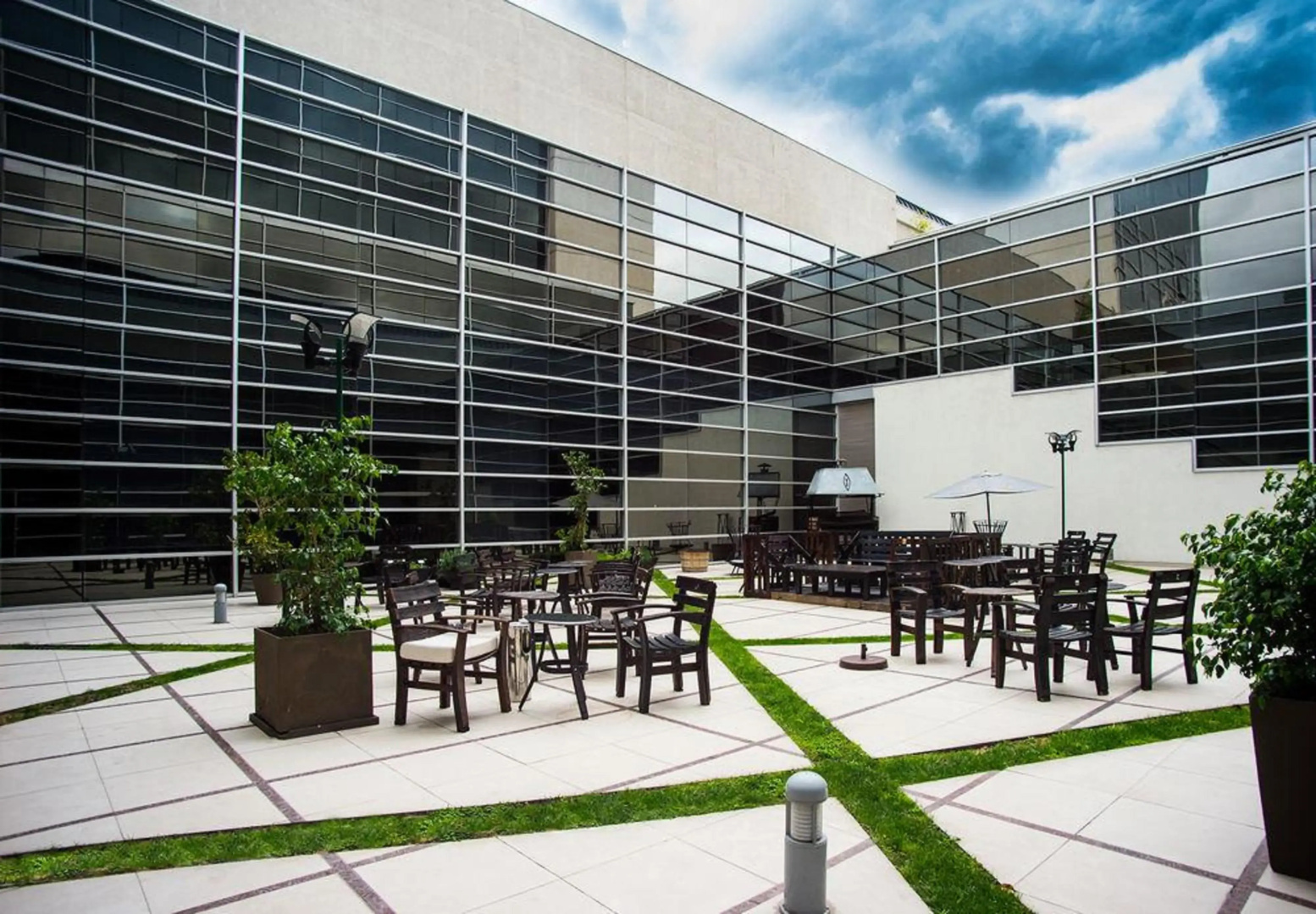 Foto - Hilton Mendoza