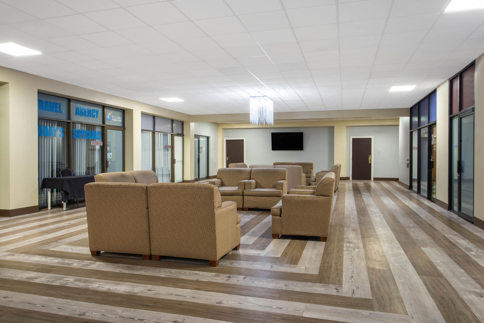 Photo - Ramada by Wyndham Tampa Airport Westshore