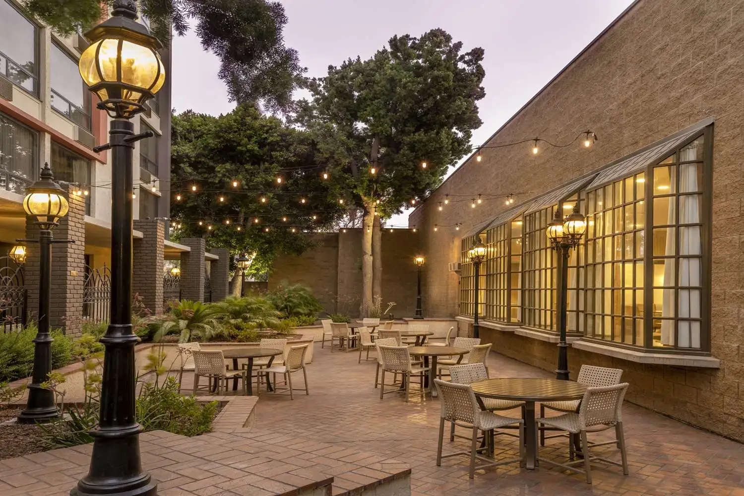 Photo - DoubleTree by Hilton Hotel San Bernardino