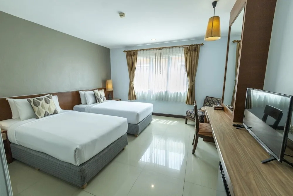 Photo - Sabai Sabana