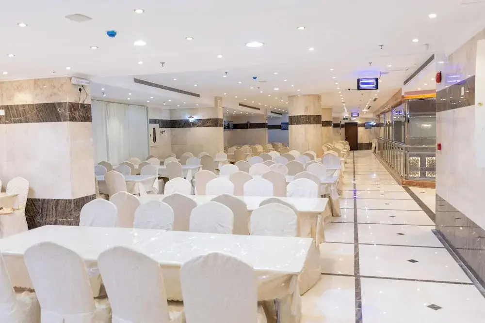 Photo - Safeer Almisk Hotel