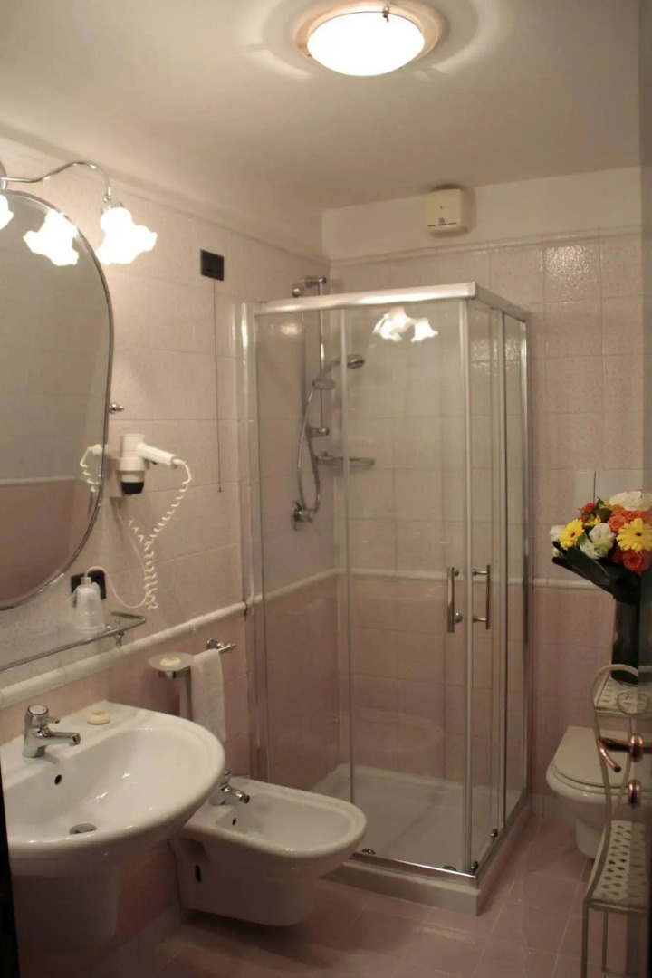 Photo - Zodiacus Residence