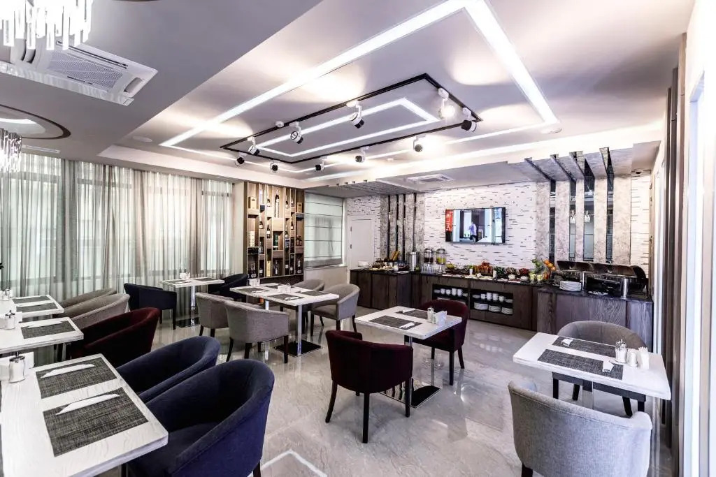 Photo - Parallel Hotel