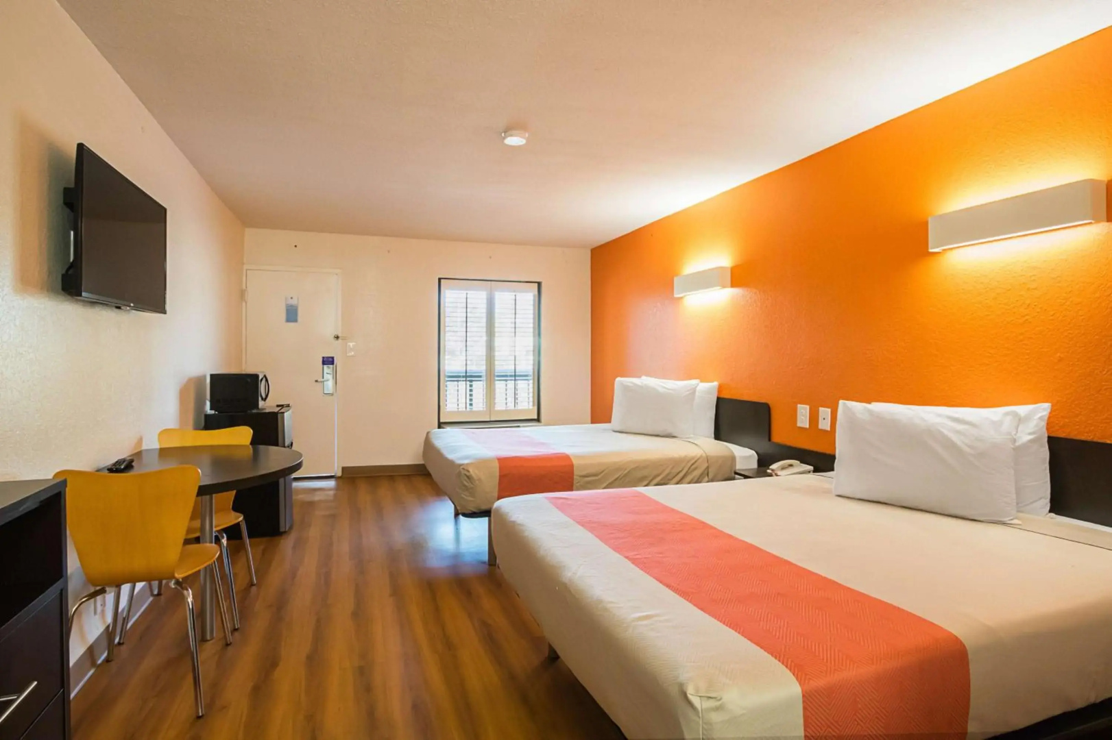 Foto - Motel 6 Savannah, GA - Midtown