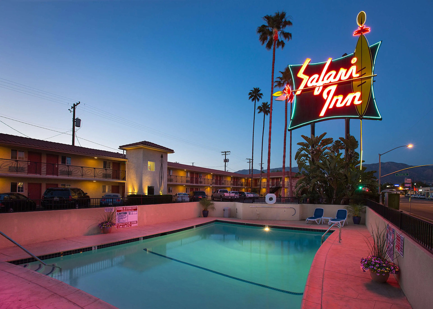 Foto - Safari Inn Burbank-Universal, a Coast Hotel