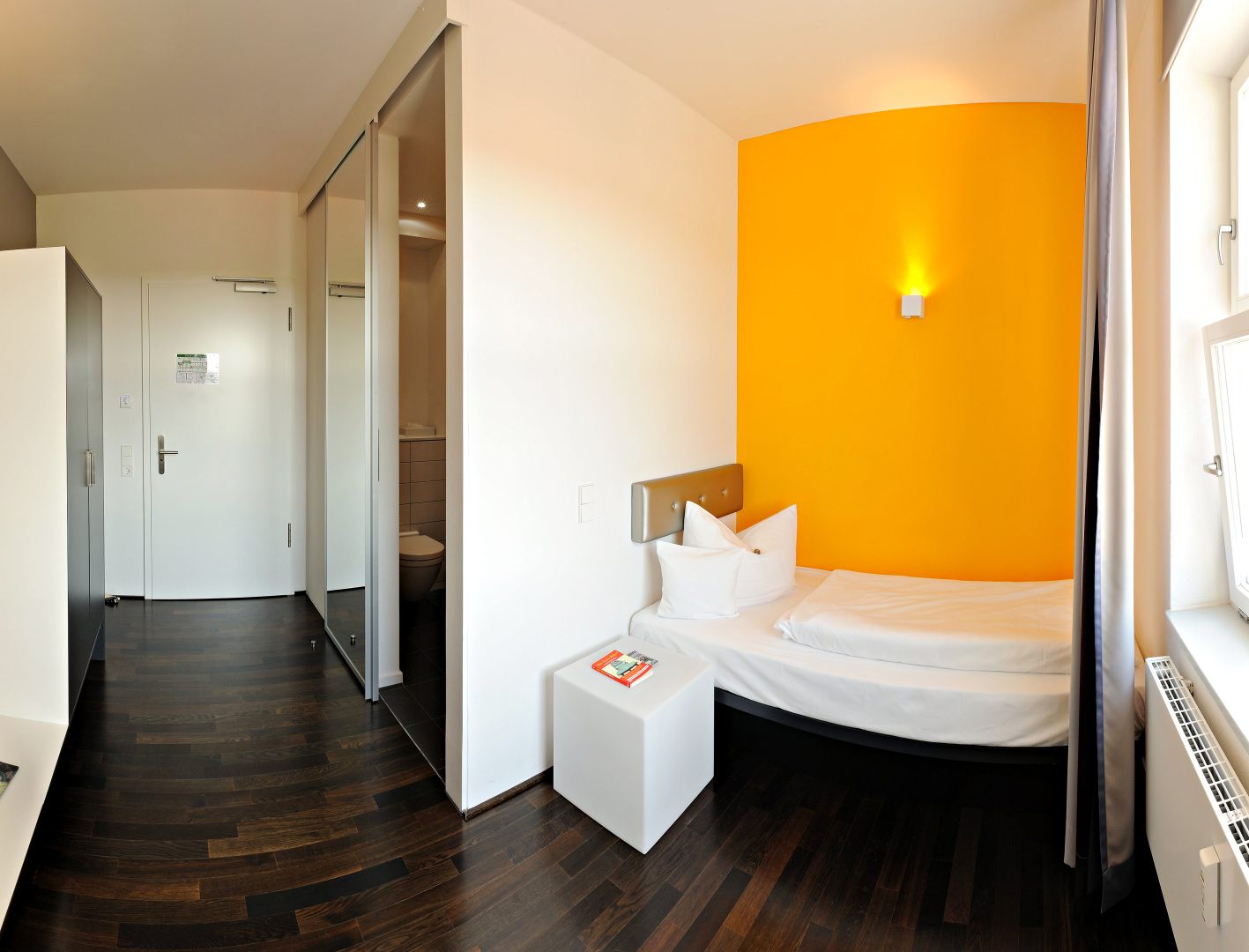 Foto - V8 Hotel Motorworld Region Stuttgart, BW Premier Collection