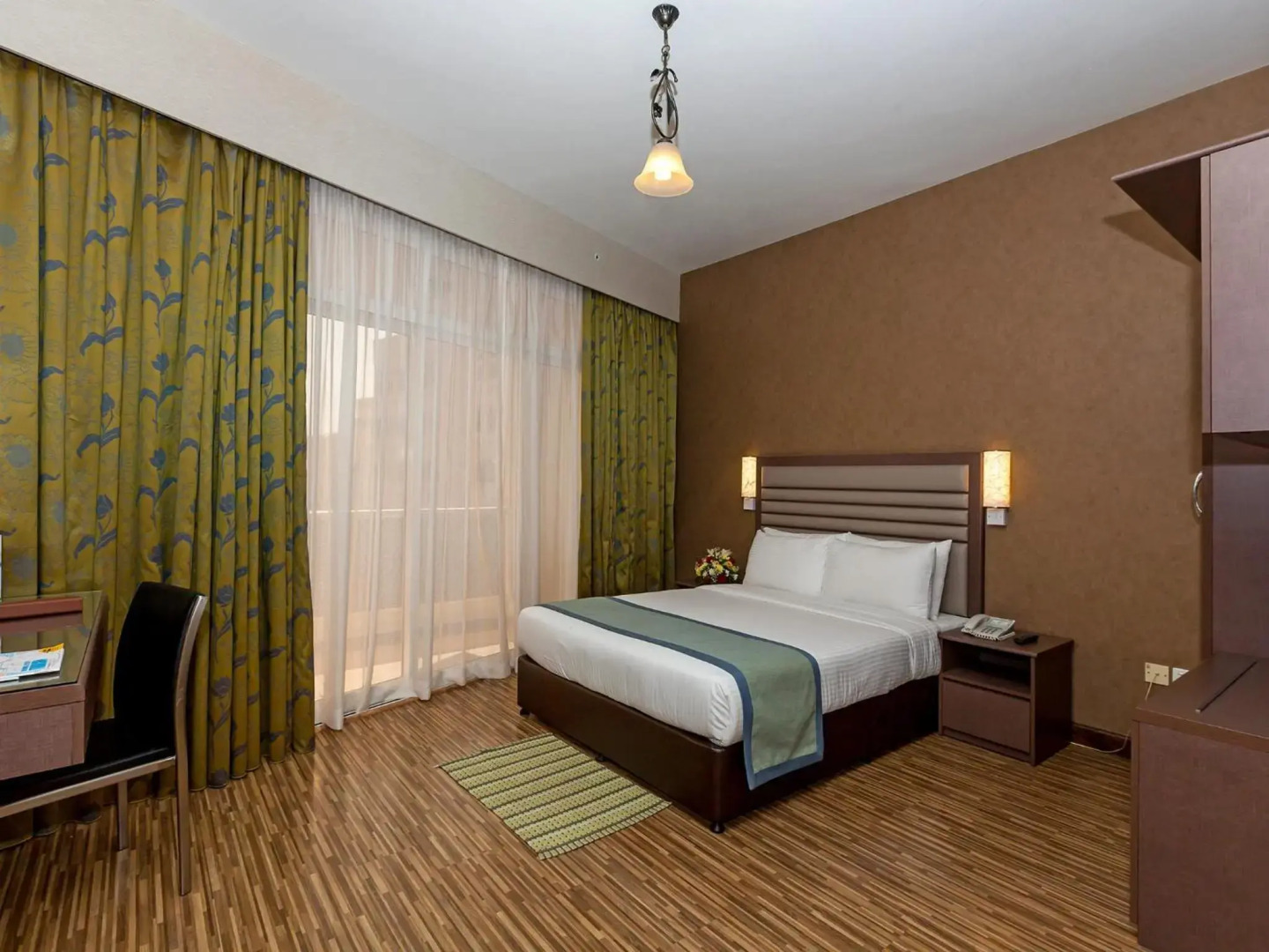 Foto - Wave International Hotel