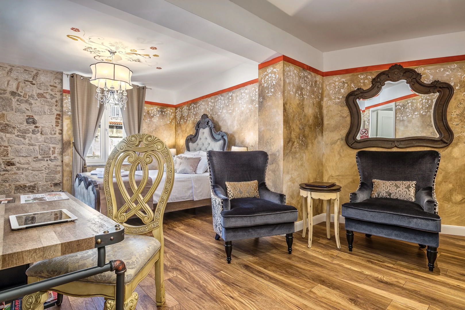 Photo - Plaza Marchi Old Town - MAG Quaint & Elegant Boutique Hotels