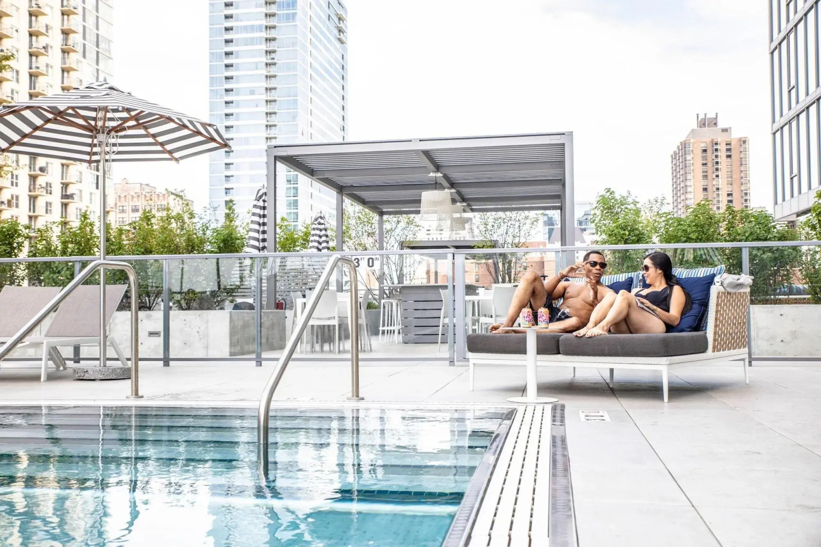 Foto - Level Chicago - Old Town