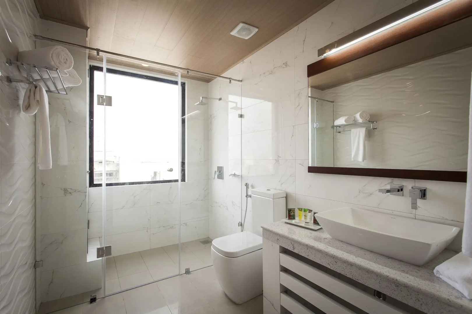 Foto - The Ocean Colombo - Guaranteed Sea View Rooms