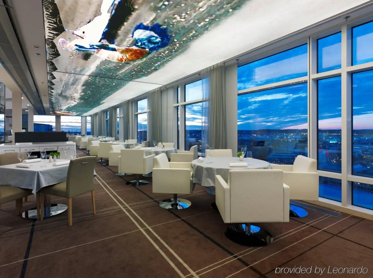Foto - Upper House