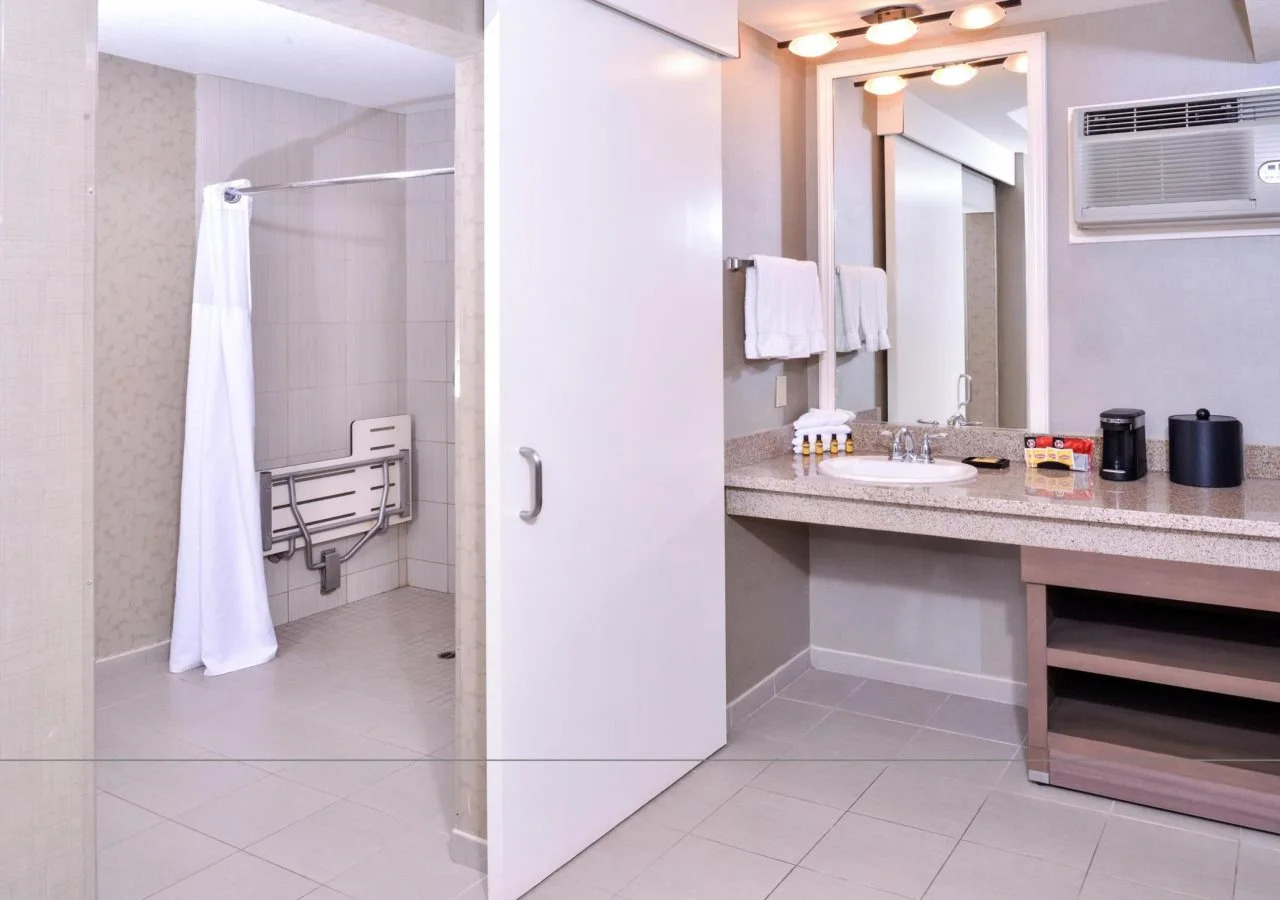 Photo - Best Western Plus Anaheim Inn