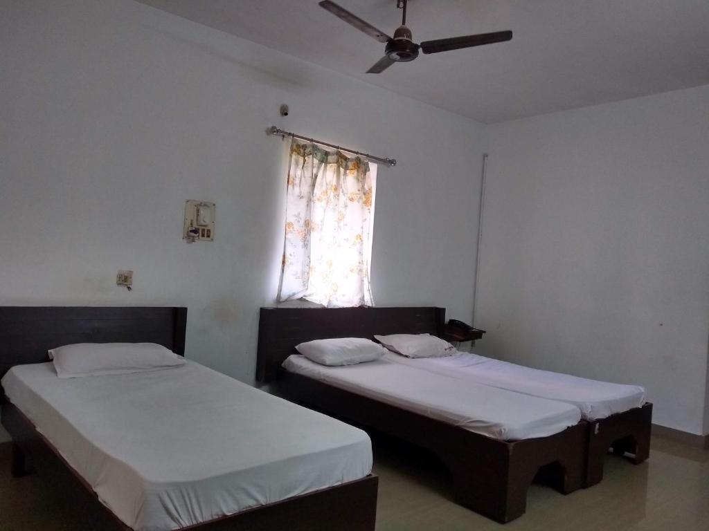 Hotel Surya