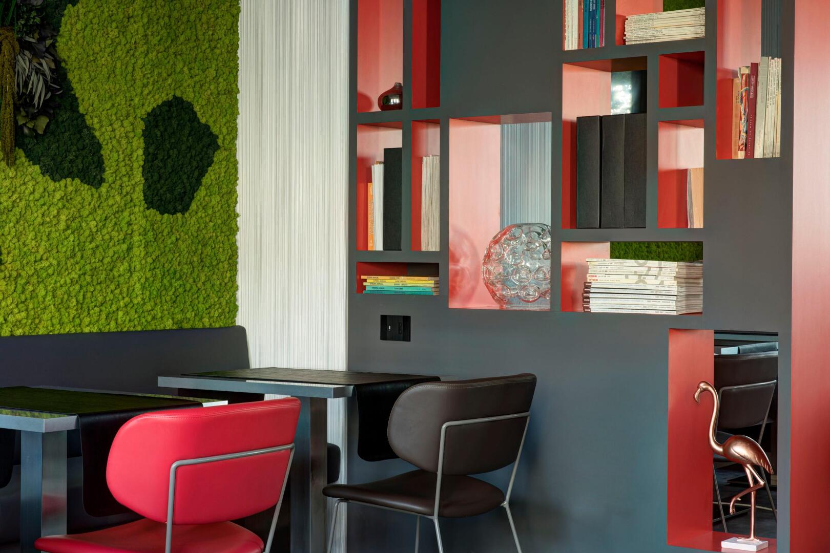 Photo - iQ Hotel Milano