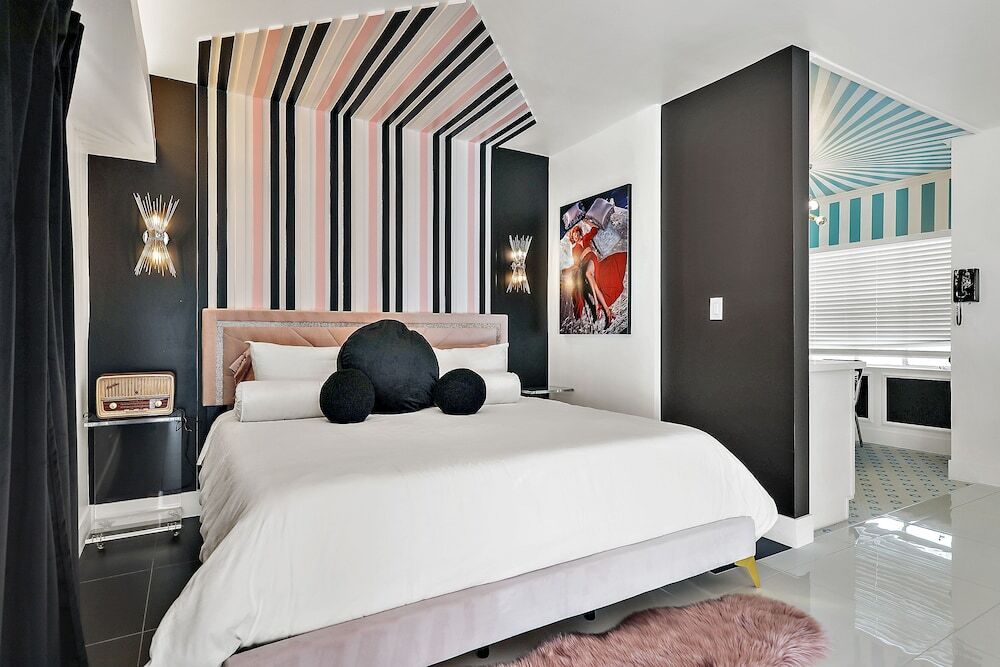 Photo - The Velvet Rope PS