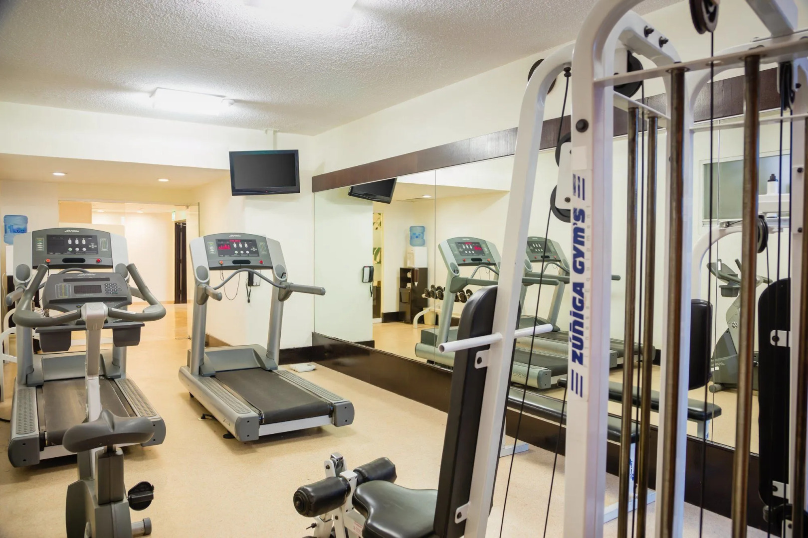 Foto - Fiesta Inn Express Perinorte