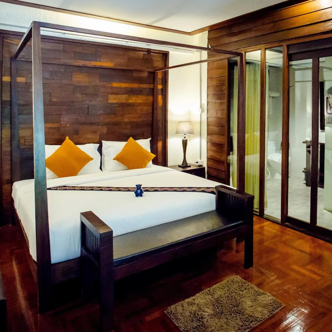 Photo - Kampaeng Ngam Hotel - Steps to Night Bazaar & Old City
