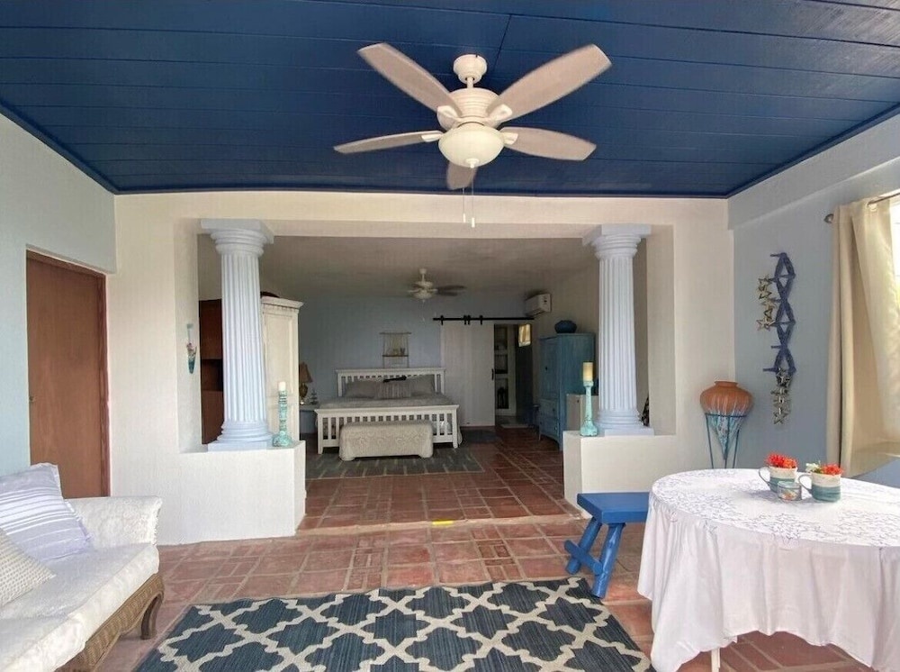 Serena Boutique Hotel