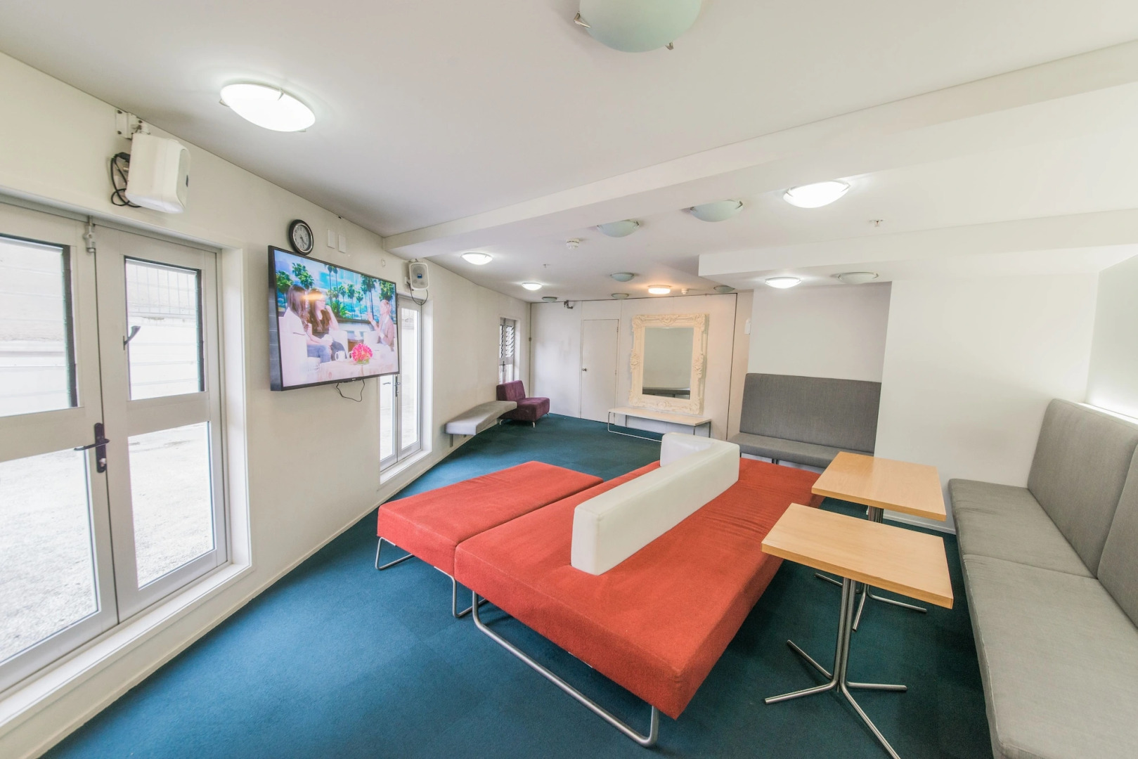 Photo - Columbia Apartments