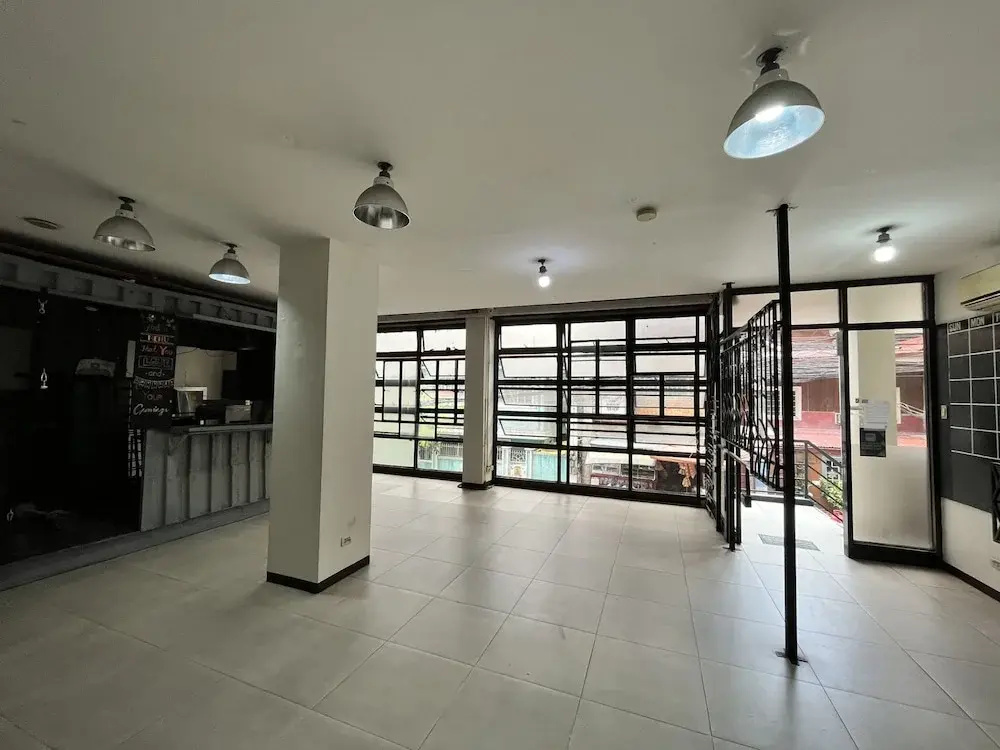 Foto - Junction Hostel Poblacion Makati Avenue
