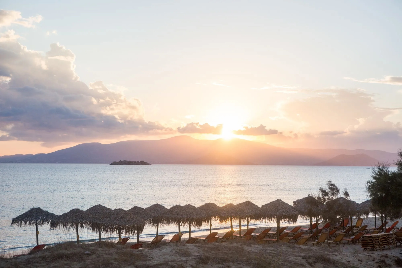 Photo - Plaza Beach Hotel