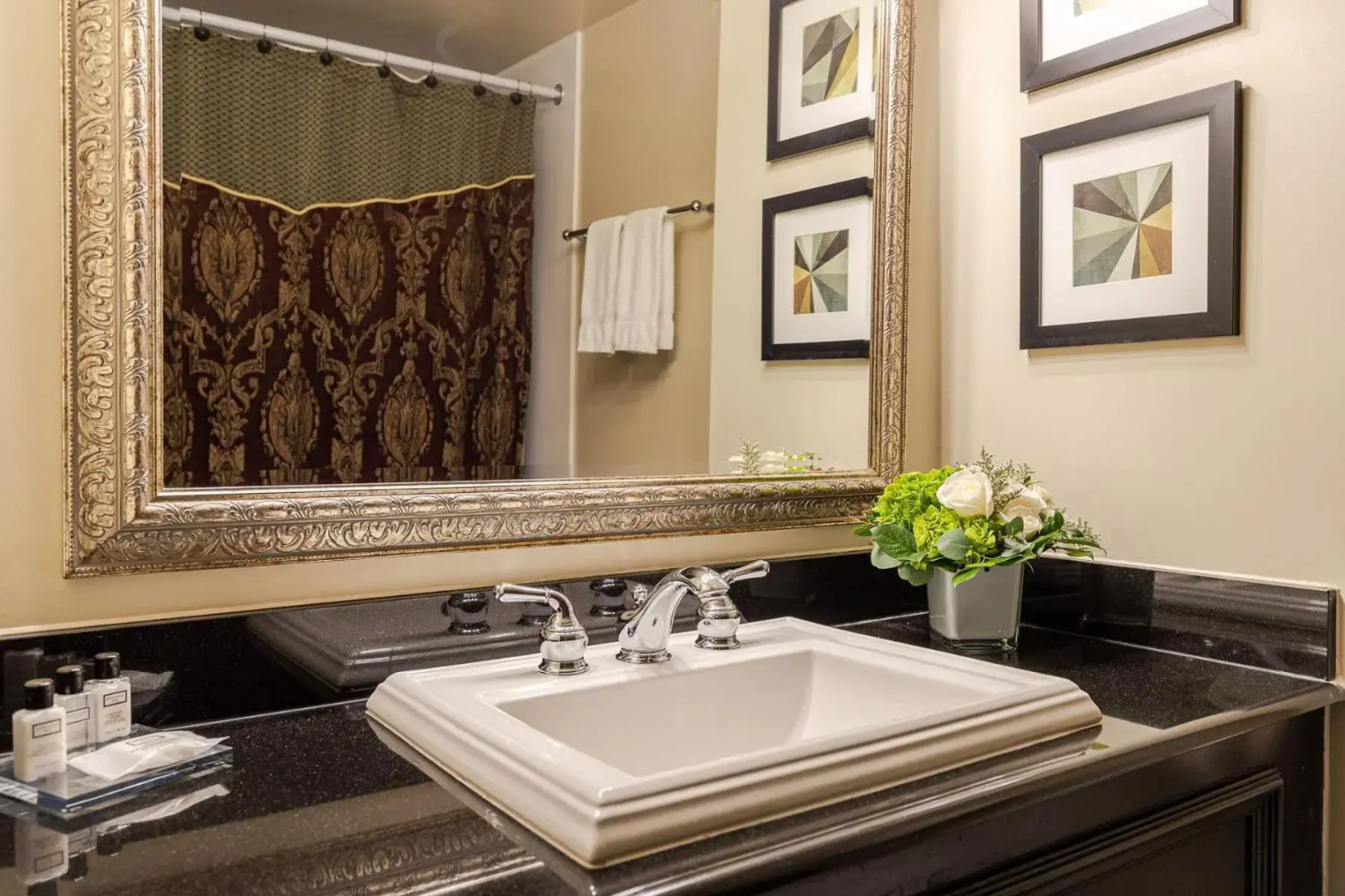 Foto - Old Stone Inn Boutique Hotel