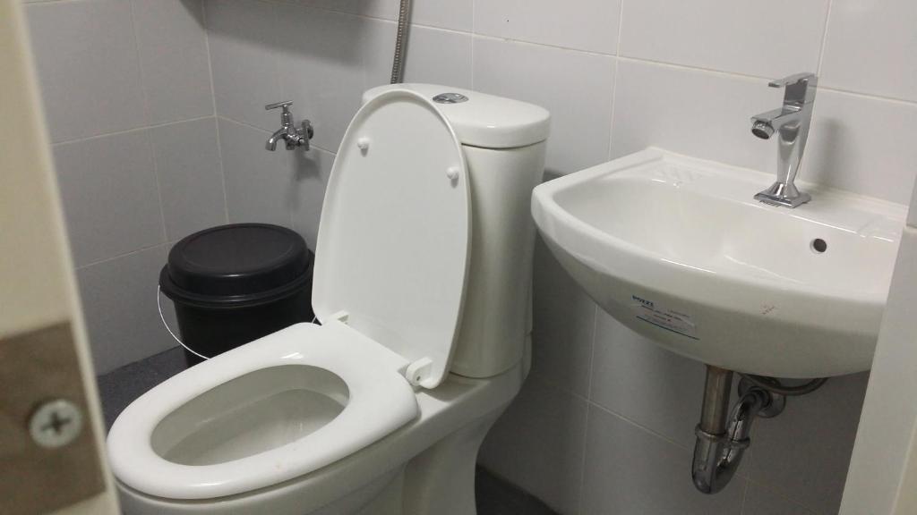 Foto - ERVORUTO HOSTEL 23 Makati